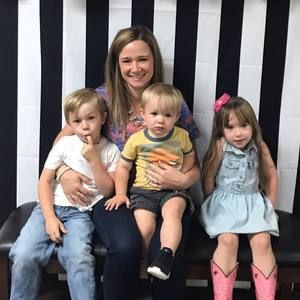 Meet your Posher, Holly